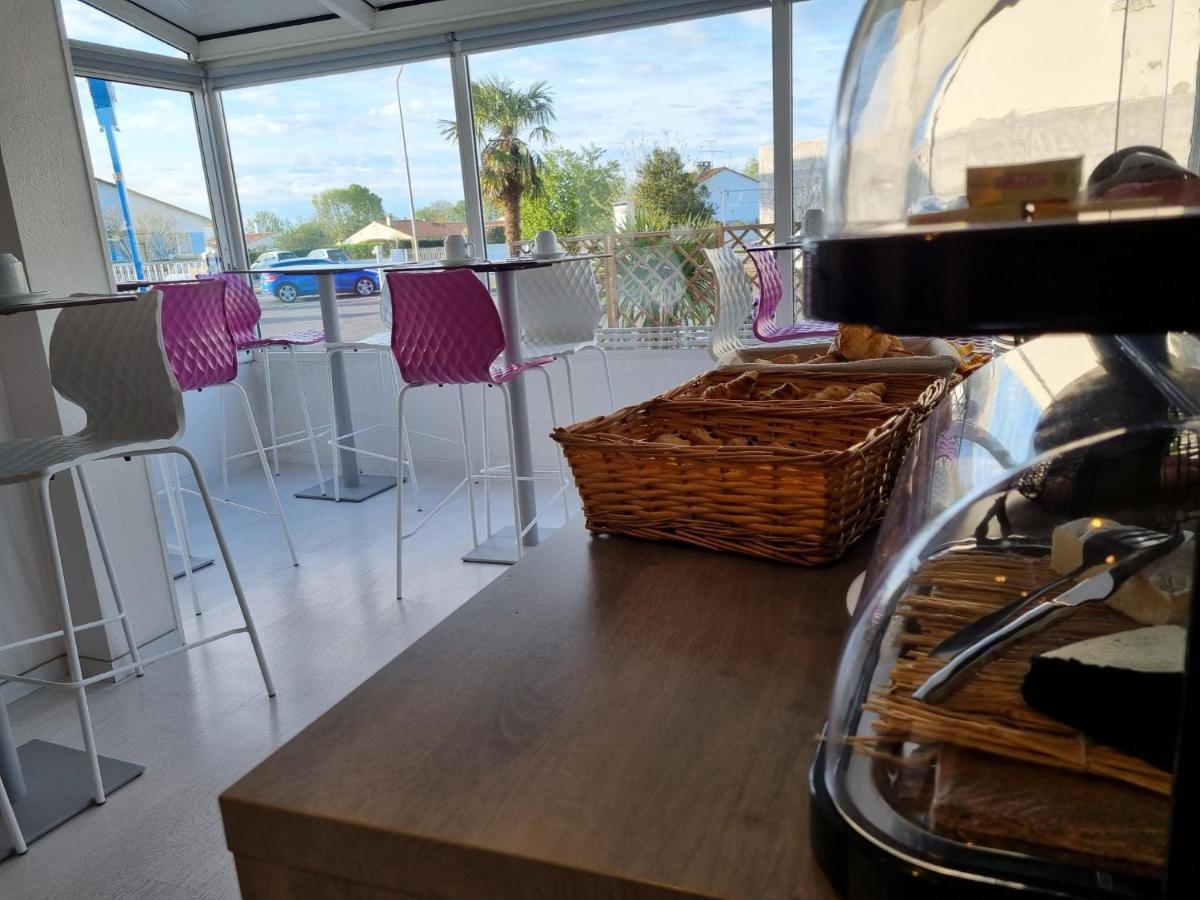 Cit'Hotel Les Atlantes Medis Bagian luar foto