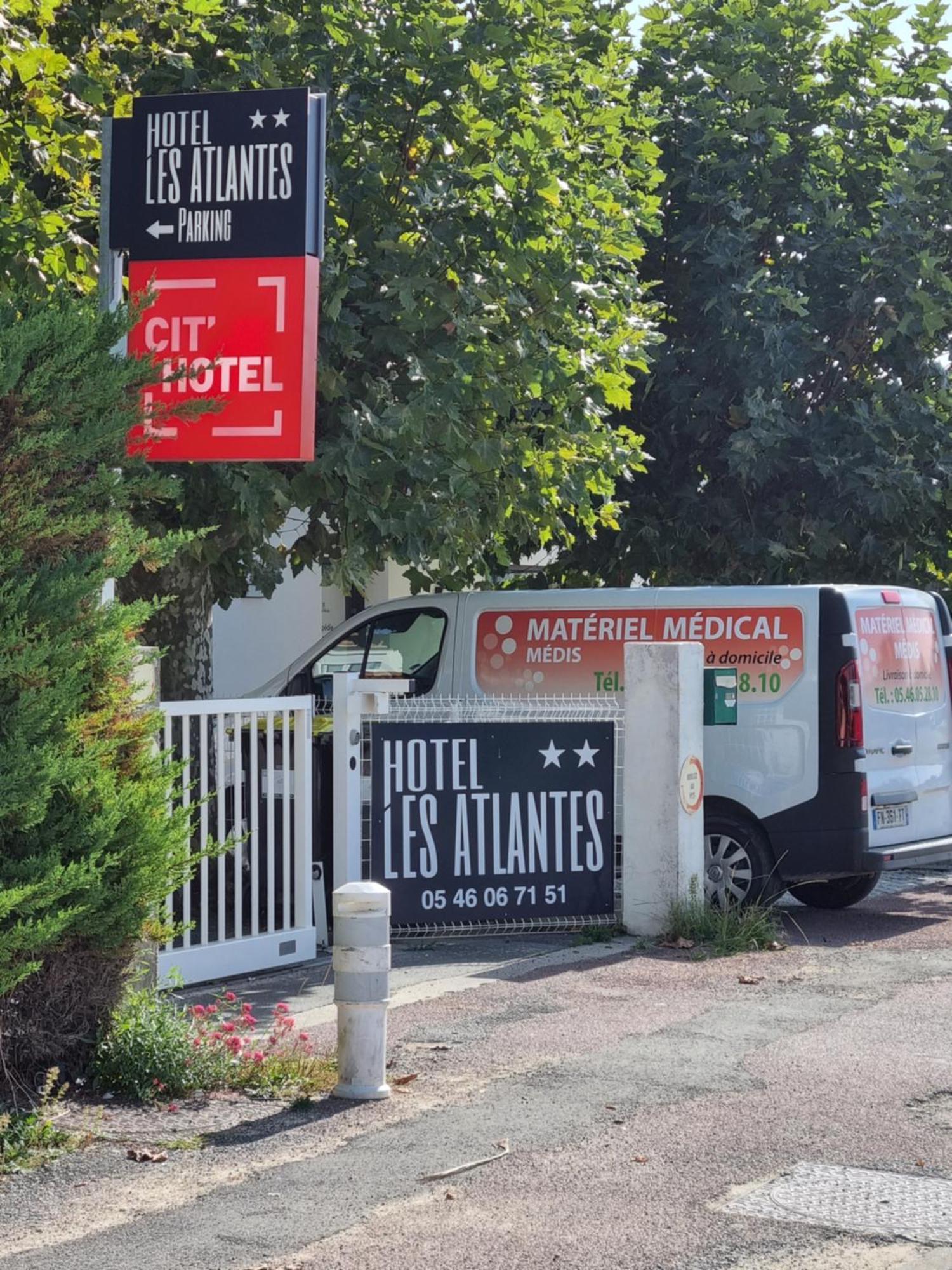 Cit'Hotel Les Atlantes Medis Bagian luar foto