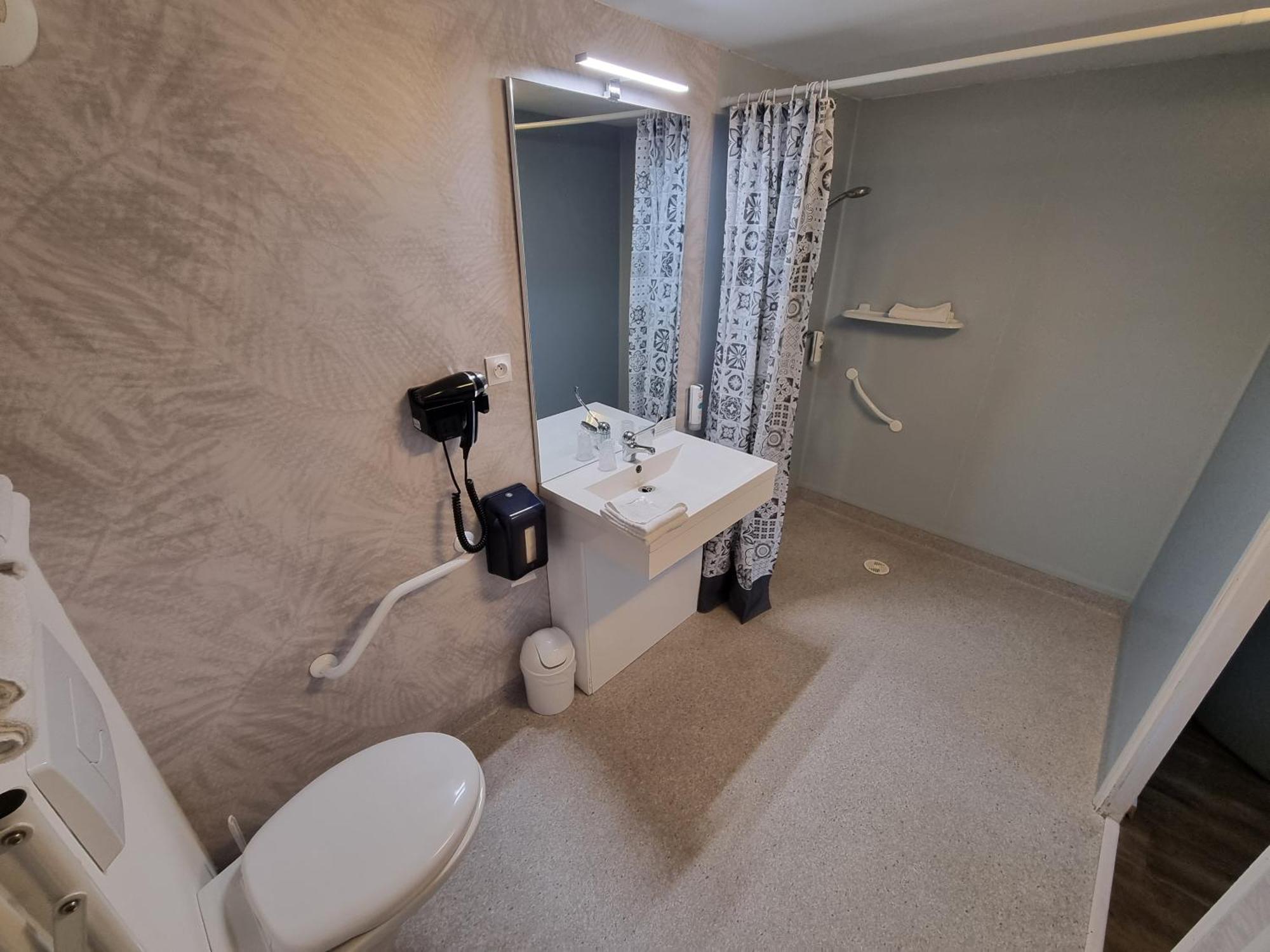 Cit'Hotel Les Atlantes Medis Bagian luar foto