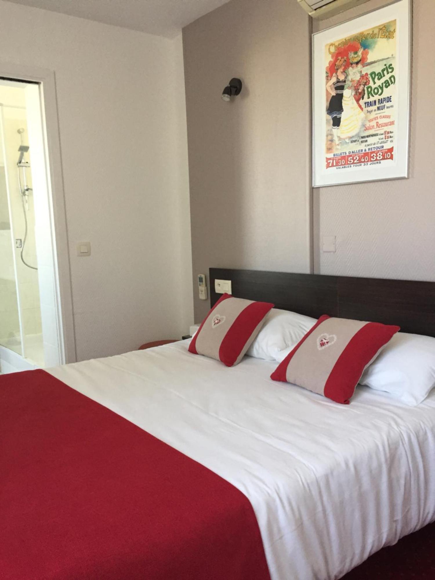 Cit'Hotel Les Atlantes Medis Bagian luar foto